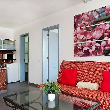 Miriam Apartment