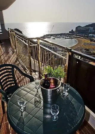 Miriam Apartment